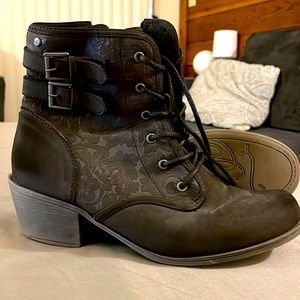 Women’s Boots Roxy